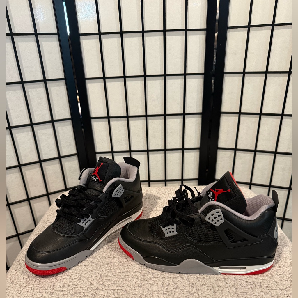 Nike Air Jordan 4 Retro Black Red Gray Men’s Size 13 Excellent Condition